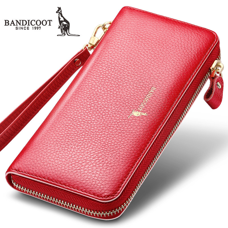 Γυναικείο πορτοφόλι από έκο δέρμα με φερμουάρ και επιγραφή