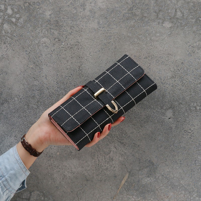 Γυναικείο πορτοφόλι με μεταλλική στερέωση - τρία χρώματα