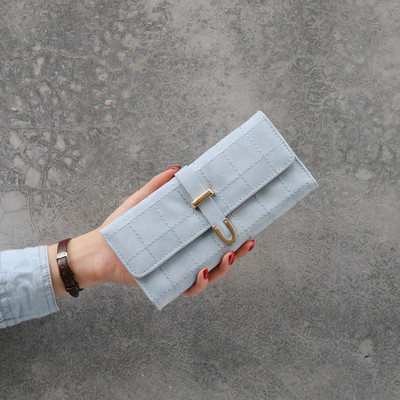 Γυναικείο πορτοφόλι με μεταλλική στερέωση - τρία χρώματα