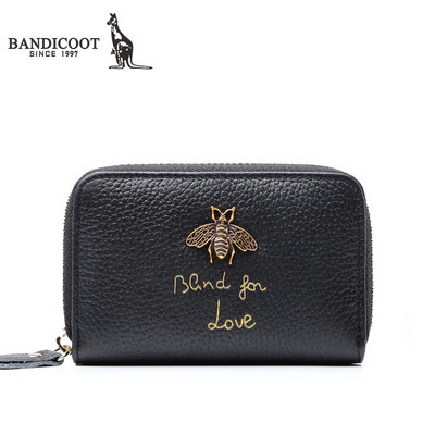 Sieviešu somiņa ar rāvējslēdzēju un uzrakstu - izgatavota no eko ādas