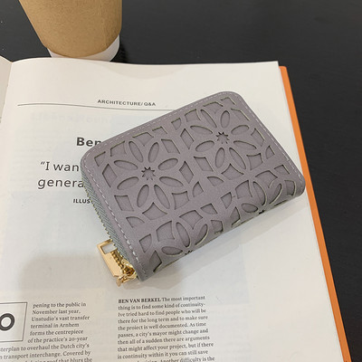 Γυναικείο μικρό πορτοφόλι με φερμουάρ - οικολογικό δέρμα