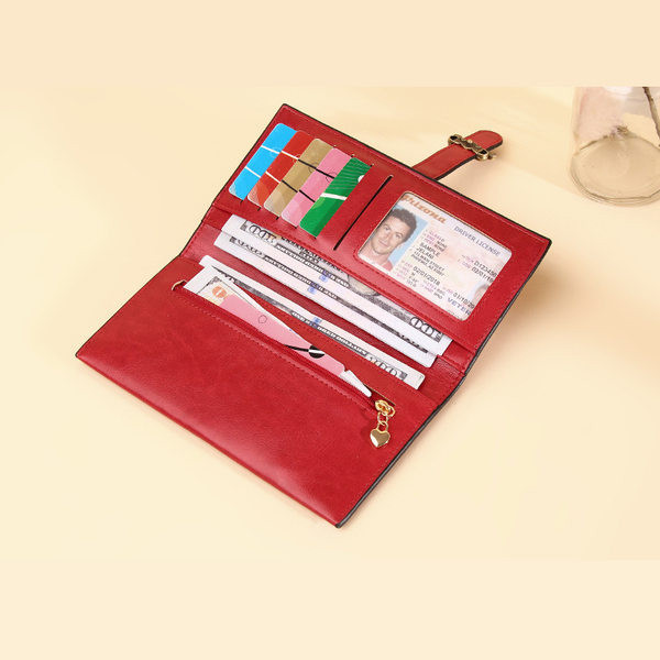 Γυναικείο έκο δερμάτινο πορτοφόλι κατασκευασμένο με μεταλλικό στοιχείο