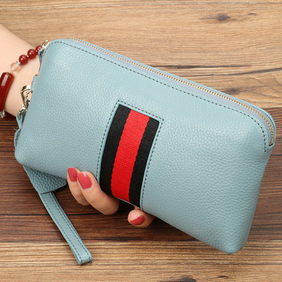 Sieviešu somiņa ar tekstila daļu un rāvējslēdzēju