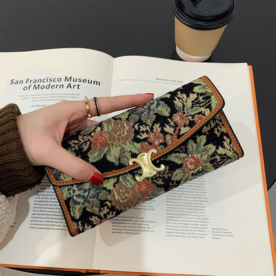 Γυναικείο έκο πορτοφόλι με κέντημα και αγκράφα - δύο μοντέλα