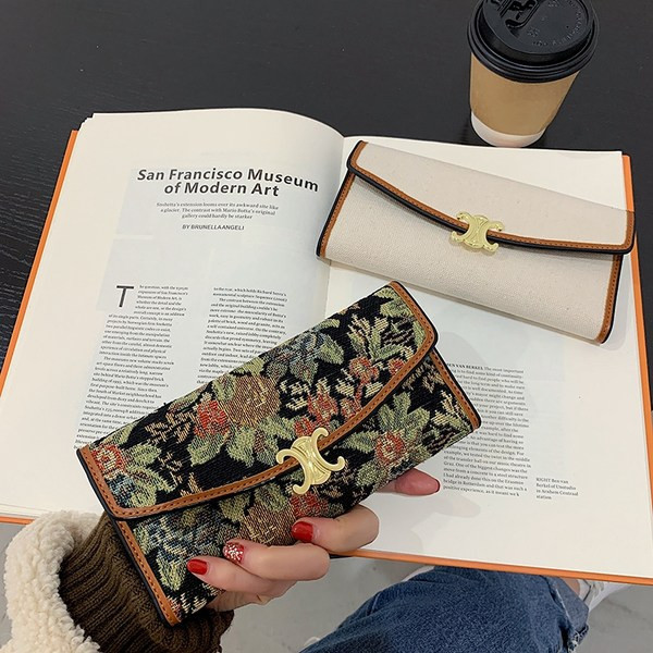 Γυναικείο έκο πορτοφόλι με κέντημα και αγκράφα - δύο μοντέλα