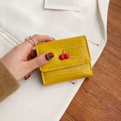 Γυναικείο πορτοφόλι με διακόσμηση κερασιάς - οικολογικό δέρμα