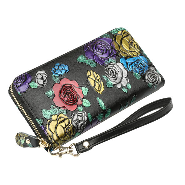 Νέο μοντέλο πορτοφολιού με εφαρμογή χρώματος