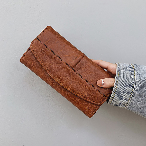 Sieviešu maks no eko ādas - parasts modelis