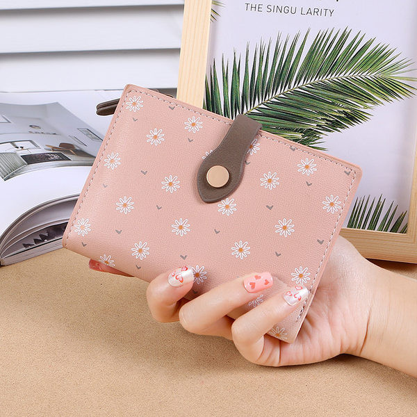 Γυναικείο έκο δερμάτινο πορτοφόλι με λουλουδάτο μοτίβο