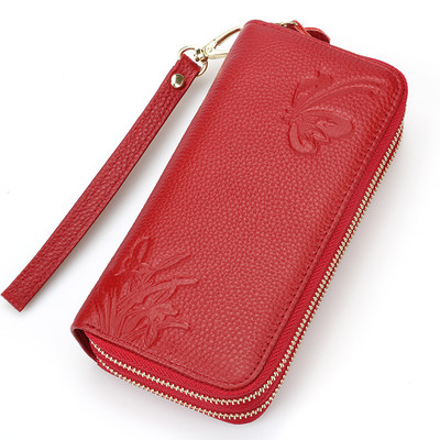 Jauna modeļa daudzfunkcionāla soma ar rāvējslēdzējiem un īsu rokturi