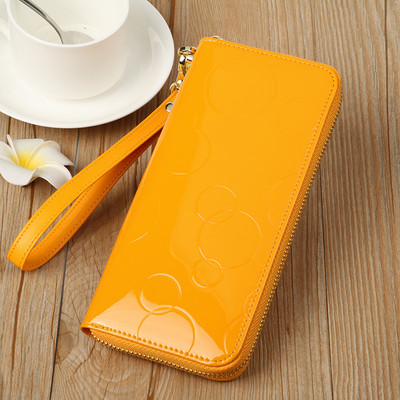 Jauna modeļa sieviešu maks ar spīdīgu efektu un rāvējslēdzēju