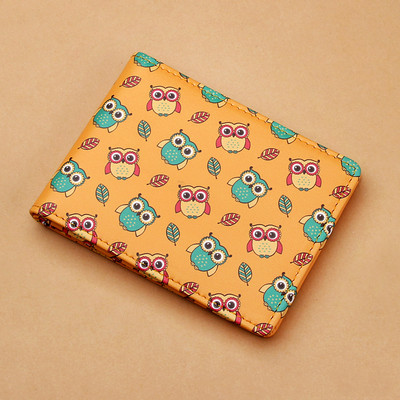 Γυναικείο πορτοφόλι καθημερινό με απλικέ χρώμα