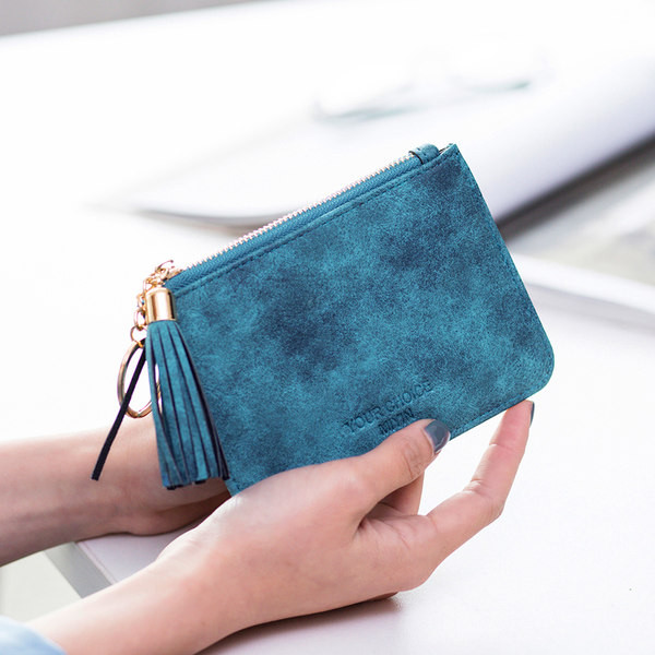 Γυναικείο έκο δερμάτινο πορτοφόλι με φούντα - φερμουάρ