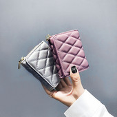 Γυναικείο πορτοφόλι με δύο διαμερίσματα με φερμουάρ και μεταλλική στερέωση