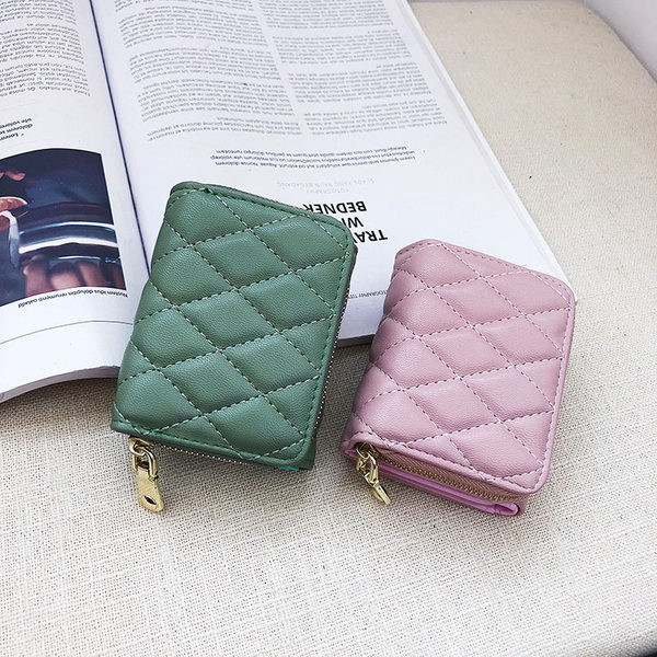 Γυναικείο πορτοφόλι με δύο διαμερίσματα με φερμουάρ και μεταλλική στερέωση