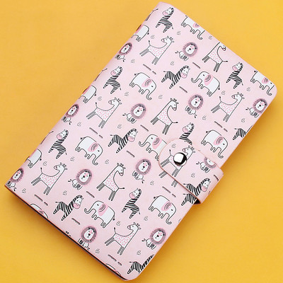 Γυναικείο έκο δερμάτινο πορτοφόλι με μεταλλική στερέωση και έγχρωμο απλικέ