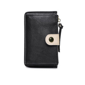 Πολυλειτουργικό γυναικείο πορτοφόλι από οικολογικό δέρμα κατάλληλο για έγγραφα και κλειδιά