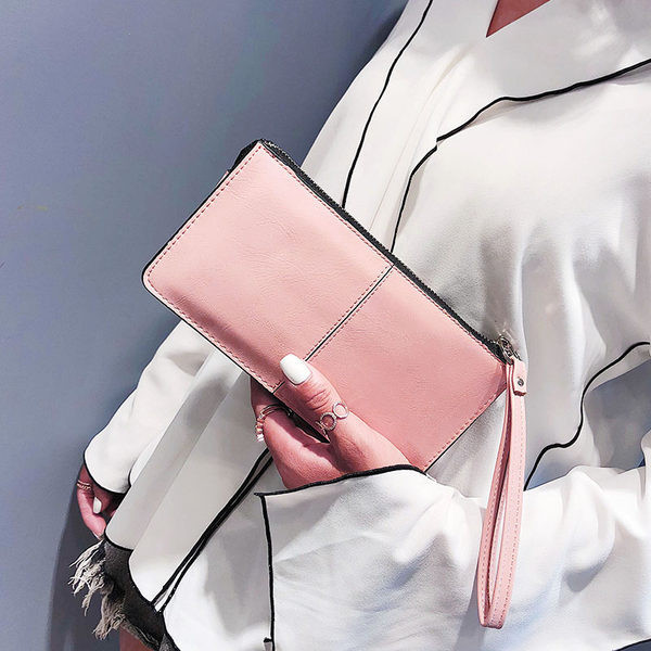 Γυναικείο πορτοφόλι με πολλά διαμερίσματα με φερμουάρ και λαβή