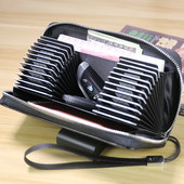 Sieviešu ādas somiņa ar rāvējslēdzēju un debetkaršu nodalījumiem