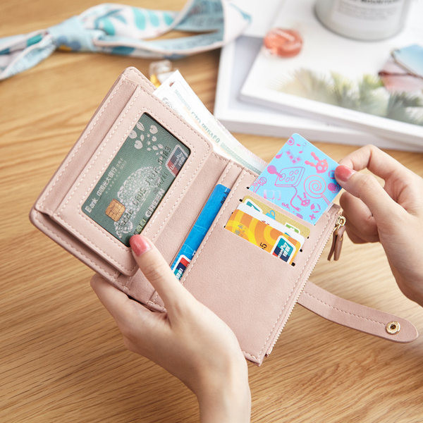 Γυναικείο έκο δερμάτινο πορτοφόλι με φερμουάρ και μεταλλικό κούμπωμα σε διάφορα χρώματα