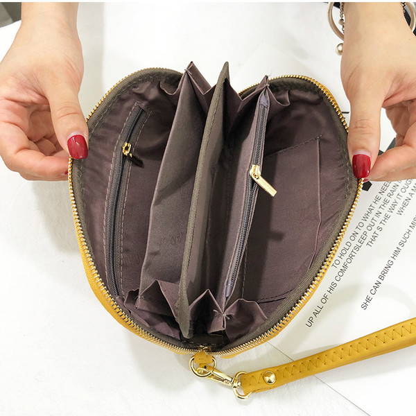 Γυναικείο έκο δερμάτινο πορτοφόλι με επιγραφή και λαβή