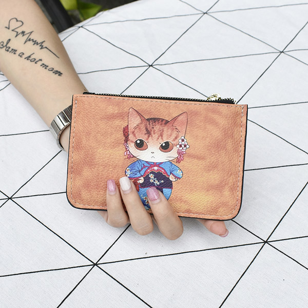 Krāsaina sieviešu somiņa no eko ādas ar rāvējslēdzēju