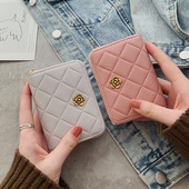 Γυναικείο έκο δερμάτινο πορτοφόλι με μεταλλική διακόσμηση λουλουδιών