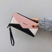 Γυναικείο πορτοφόλι με λαβή και επιγραφή από οικολογικό δέρμα