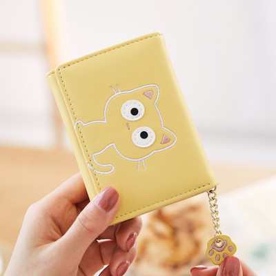 Sieviešu ikdienas maciņš ar aplikāciju un kulonu