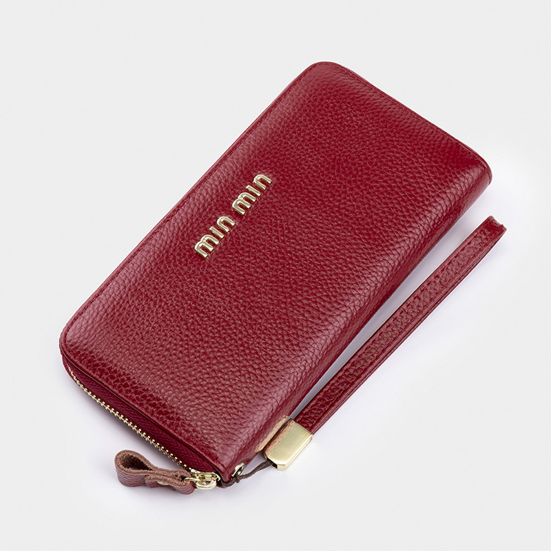 Sieviešu ādas maks ar rāvējslēdzēju un īsu rokturi