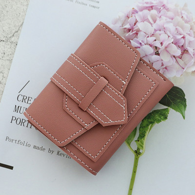 Συμπαγές γυναικείο πορτοφόλι με χρωματιστές  σε αντίθεση