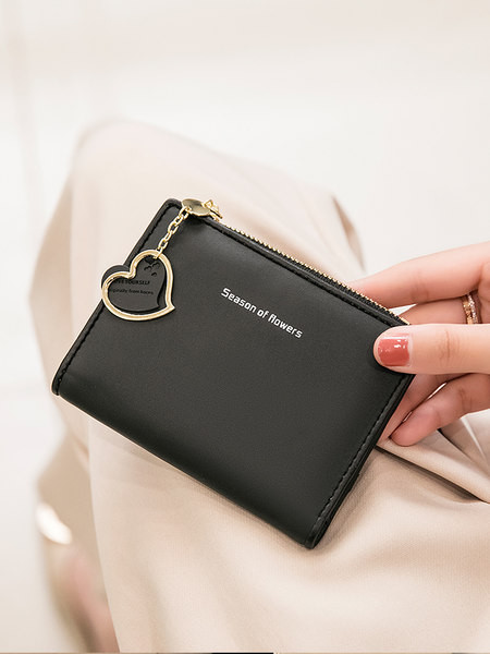 Μικρό πορτοφόλι από οικολογικό δέρμα με τσέπη για κέρματα και χαρτονομίσματα