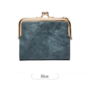 Γυναικείο ρετρό δερμάτινο πορτοφόλι με μεταλλικό κούμπωμα - πολλά διαμερίσματα