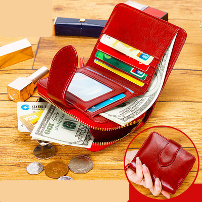 Γυναικείο πορτοφόλι από οικολογικό δέρμα με φερμουάρ και λαβή