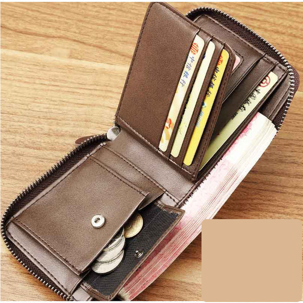 Sieviešu maks ar rāvējslēdzēju un vairākiem nodalījumiem no eko ādas