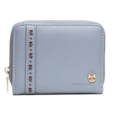 Sieviešu ādas maks ar rāvējslēdzēju un metāla elementu