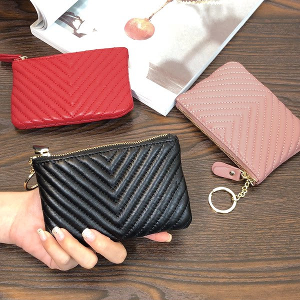 Γυναικείο μικρό πορτοφόλι από μαλακό οικολογικό δέρμα με φερμουάρ