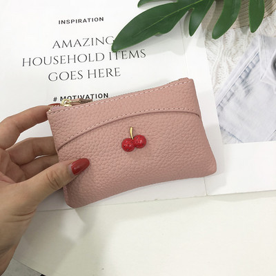 Sieviešu ādas maks ar 3D elementu un monētu kabatu