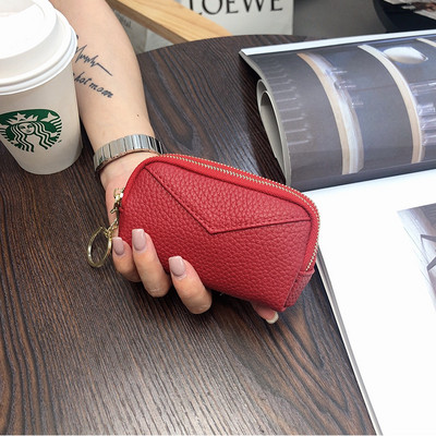 Sieviešu soma no eko ādas ar rāvējslēdzēju un diviem nodalījumiem