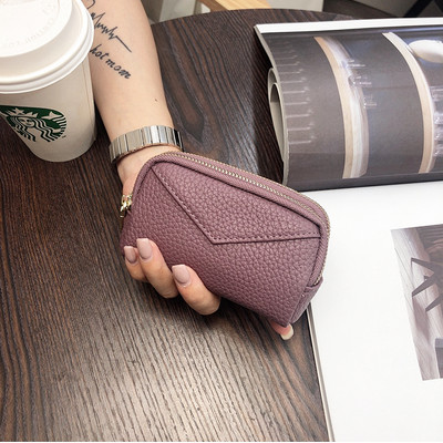 Sieviešu soma no eko ādas ar rāvējslēdzēju un diviem nodalījumiem