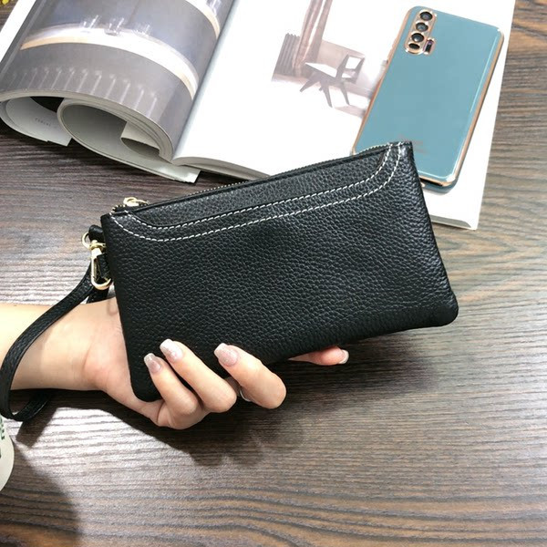 Portofel de dama cu fermoar si maner din piele ecologica