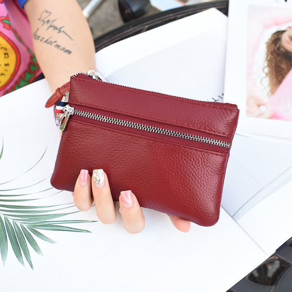 Sieviešu ādas maks ar rāvējslēdzēju