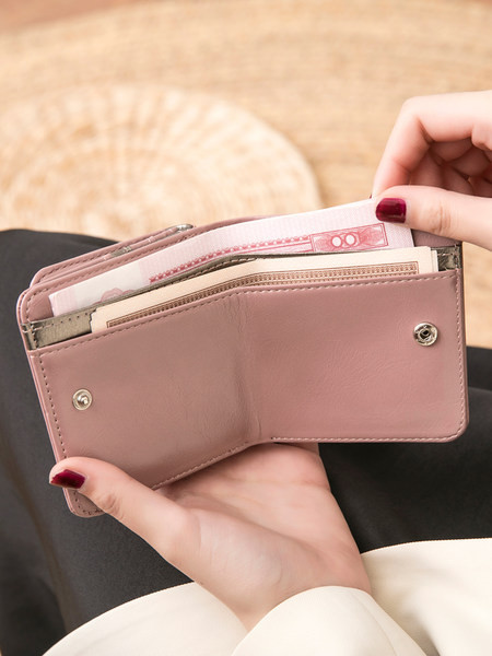 Portofel mic de dama din piele ecologica - stil retro