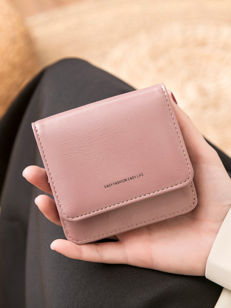 Portofel mic de dama din piele ecologica - stil retro