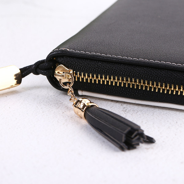 Sieviešu maks ar rāvējslēdzēju un monētu kabatu - eko āda