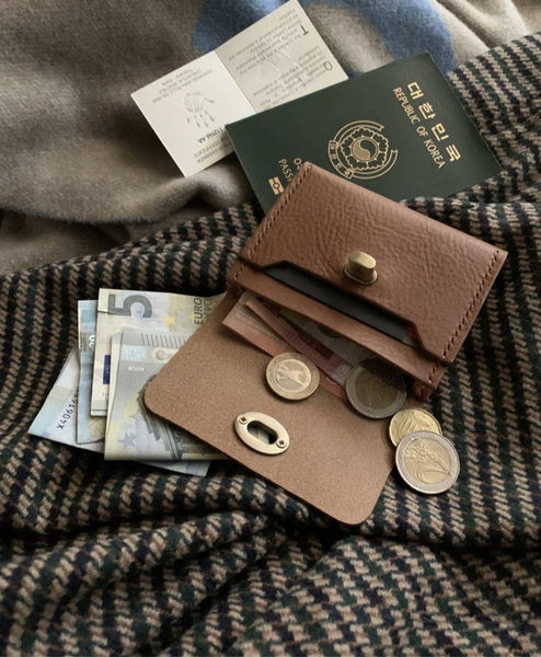 Portofel de dama din piele ecologica cu inchizatoare metalica model uni