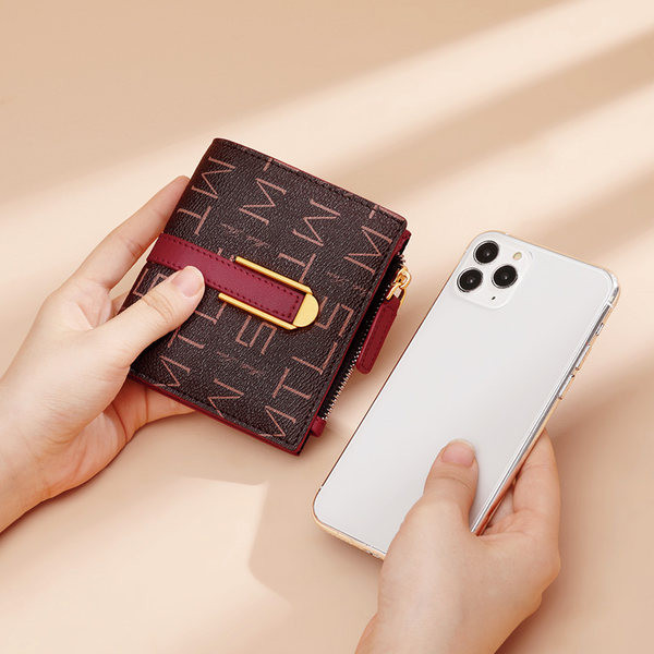 Daudzfunkcionāls mini sieviešu maks ar metāla aizdari un monētu kabatu