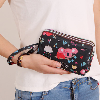 Portofel de dama colorat cu maner si fermoar