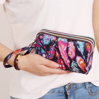 Portofel de dama colorat cu maner si fermoar