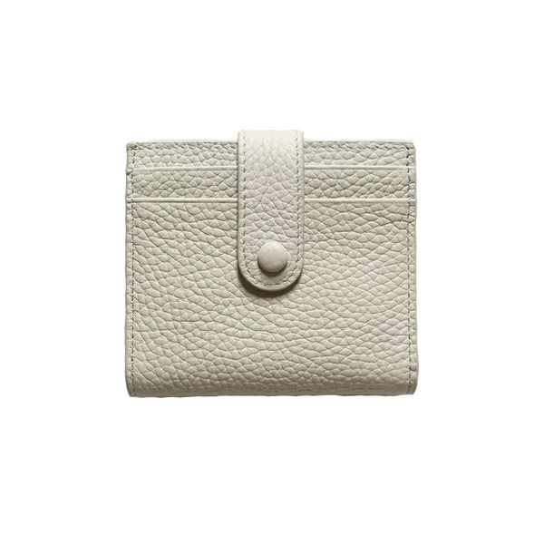 Sieviešu maks ar vairākiem nodalījumiem un pogu aizdari